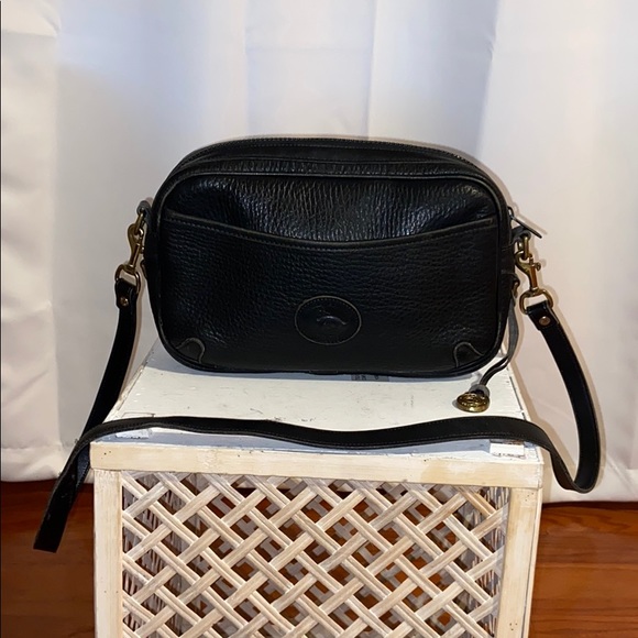 Dooney & Bourke Handbags - Dooney & Bourke Crossbody